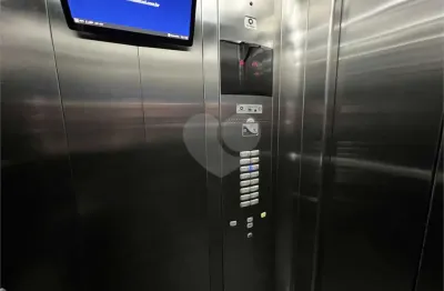 Sala comercial à venda na Rua Teodoro Sampaio, --, Pinheiros, São Paulo