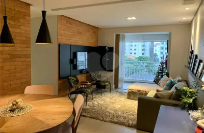 Ótimo apartamento em moema índios, 2 suítes e 2 vagas, varanda gourmet e piscina aquecida!
