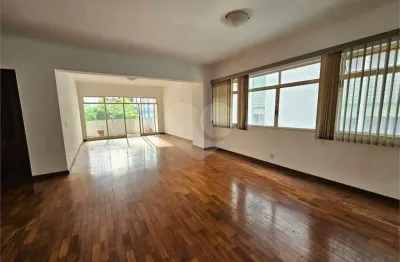 Apartamento 3 dormitórios ( 1 suíte) - portaria presencial 24 hrs