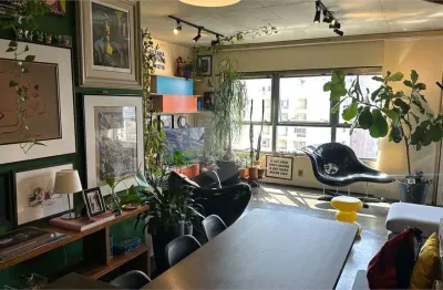 Apartamento de 1 dormitório com suite, sala ampla, 1 vaga de garagem com deposito - região consolação