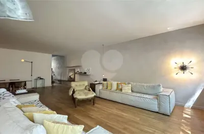 Apartamento á venda no jardim américa - são paulo sp- 2 quartos, 1 suítes, 230 m2 útil, reformado e lazer !