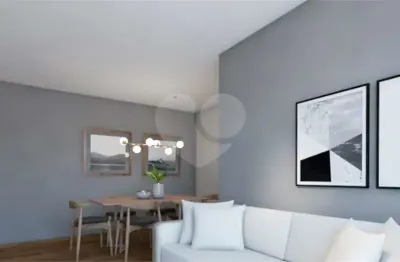 Apartamento com 2 quartos à venda na Avenida Jurucê, --, Moema, São Paulo