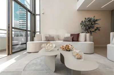 Conjunto comercial de alto padrão com 210m² e 6 vagas de garagem