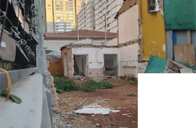 Terreno na vila mariana para criar um pequeno negócio terreno residencial/comercial na vila mariana em frente ao colégio bandeirantes