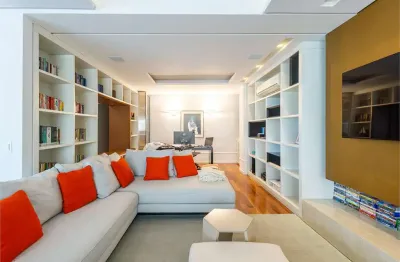 Apartamento diferenciado com 365 m² com  5 vagas,  no melhor do campo belo