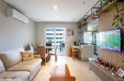 Apartamento com 2 quartos à venda na Avenida Chibarás, --, Moema, São Paulo