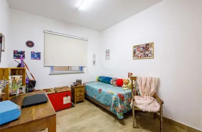 Apartamento na bela vista a venda com 3 dormitórios, totalmente ensolarado, sala dois ambientes e condomínio baixo,