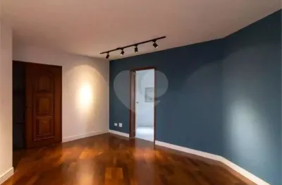 Apartamento com 4 quartos à venda na Rua Xavier Gouveia, --, Campo Belo, São Paulo