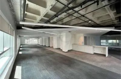 Laje comercial de 285 m2, 6 vagas, novo, pronto, na região da Paulista.