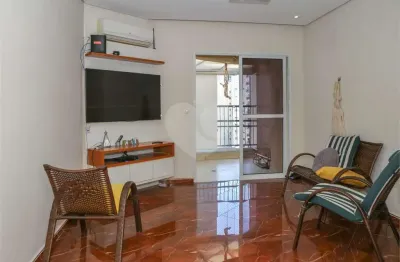 Apartamento duplex em alto de pinheiros, reformado, 6 vagas
