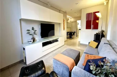 Apartamento com 2 suítes na manuel guedes no bairro do itaim bibi