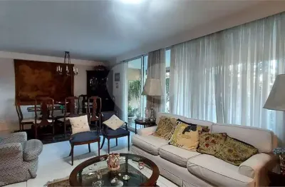 Apartamento com 3 quartos à venda na Rua Princesa Isabel, --, Brooklin, São Paulo