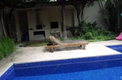 Casa com 3 quartos à venda na Rua Angatuba, --, Pacaembu, São Paulo