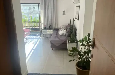 Ótimo apartamento em moema pássaros, vila uberabinha, 3 suítes 3 vagas, fora de rota, ao lado do móbile!