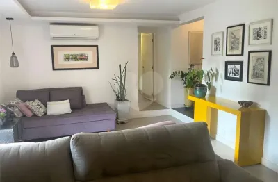Ótimo apartamento em moema pássaros, vila uberabinha, 3 suítes 3 vagas, fora de rota, ao lado do móbile!