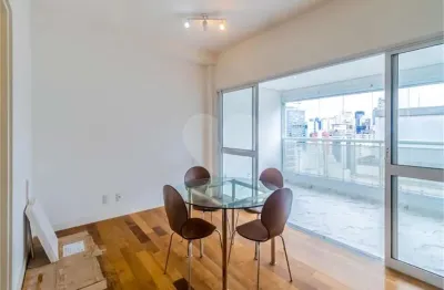 Apartamento com 2 quartos à venda na Rua Paim, --, Bela Vista, São Paulo