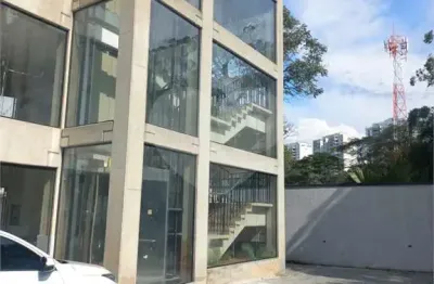 Prédio para alugar na Avenida Washington Luís, --, Santo Amaro, São Paulo