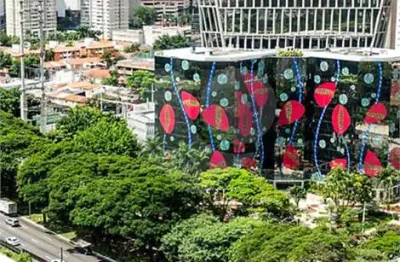 Empreendimento corporativo com as certificações leed zero energia e leed zero carbono e fitwell.
