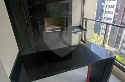 Apartamento com 3 quartos à venda na Rua Doutor Neto de Araújo, --, Vila Mariana, São Paulo