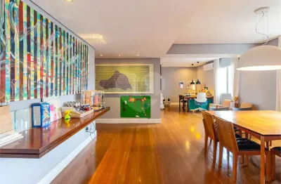 Cobertura em pinheiros de 148m2, 03 dormitórios, 02 suítes, 02 vagas