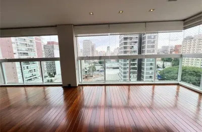 Apartamento com 3 quartos para alugar na Avenida Doutor Cardoso de Melo, --, Vila Olímpia, São Paulo