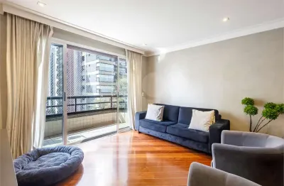 Apartamento com 3 dormitórios, sendo 1 suite com terraço na vila nova conceição