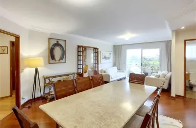 Apartamento com 3 quartos à venda na Rua Natingui, --, Vila Madalena, São Paulo