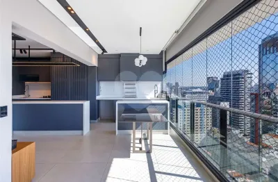 Apartamento com 2 quartos à venda na Rua dos Pinheiros, --, Pinheiros, São Paulo