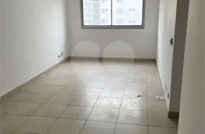 Apartamento com 3 quartos à venda na Avenida Iraí, --, Moema, São Paulo