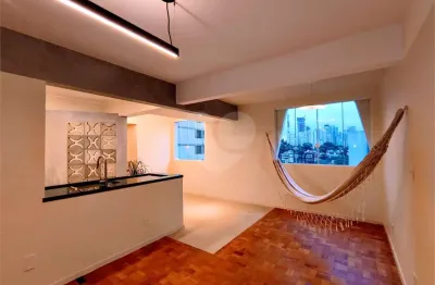 Apartamento com 2 quartos à venda na Rua Aimberê, --, Sumaré, São Paulo