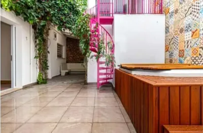 Casa com 2 quartos à venda na Rua Costa Carvalho, --, Pinheiros, São Paulo