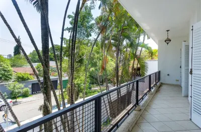 Casa totalmente reformada com 3 suítes | campo belo – rua conde de porto alegre