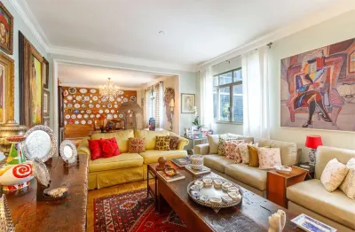 Próximo à paulista, 228 m², 4 quartos (1  suíte), 1 vaga, sala com janelões, jardim de inverno,