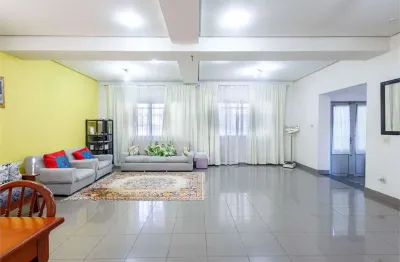 Casa com 6 quartos à venda na Rua Demóstenes, --, Campo Belo, São Paulo