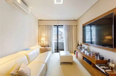 Apartamento com 255 m2  3quartos (2 suítes) e 3 vagas em jardim paulista