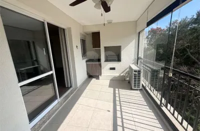 Apartamento com 3 quartos para alugar na Avenida Professor Alceu Maynard Araújo, --, Granja Julieta, São Paulo
