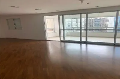 Apartamento com 3 quartos à venda na Rua Iara, --, Itaim Bibi, São Paulo
