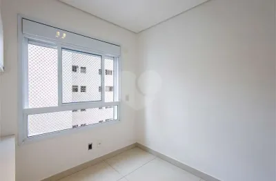 Apartamento com 2 quartos à venda na Rua Alves Guimarães, --, Pinheiros, São Paulo