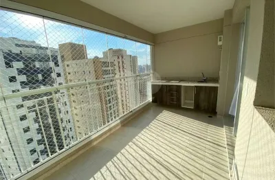 Apartamento a venda em andar alto e com vista livre!!!