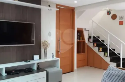 Casa em condomínio fechado com 3 quartos à venda na Rua Manoel Coelho da Silva, --, Saúde, São Paulo