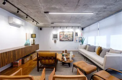 Jardim américa / reformado / 158m² / 2 dormitórios (1 suíte) /  home office / 1 vaga de garagem
