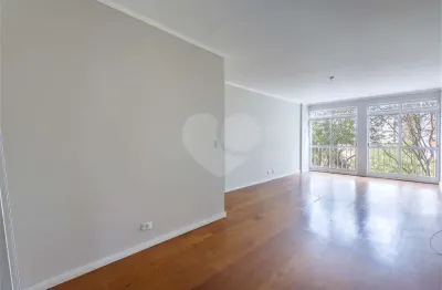 Apartamento à venda de 148 m² no jardim américa de 3 quartos sendo 1 suite e 1 vaga.