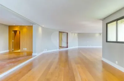 Apartamento com 4 quartos à venda na Rua Pascal, --, Campo Belo, São Paulo