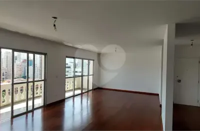Apartamento com 4 quartos para alugar na Rua Paraguassu, --, Perdizes, São Paulo
