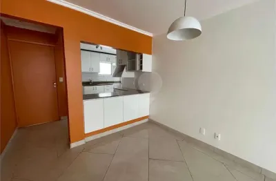 Apartamento com 2 quartos à venda na Rua Gaivota, --, Moema, São Paulo