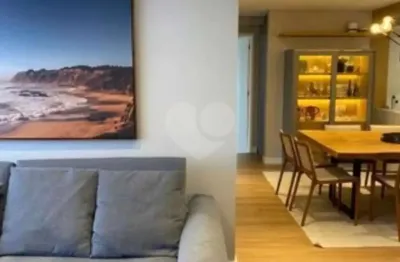 Apartamento reformado no itaim bibi – 2 dormitórios, pronto para morar