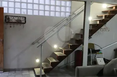 Casa com 4 quartos à venda na Rua Irmão Lucas, --, Pinheiros, São Paulo