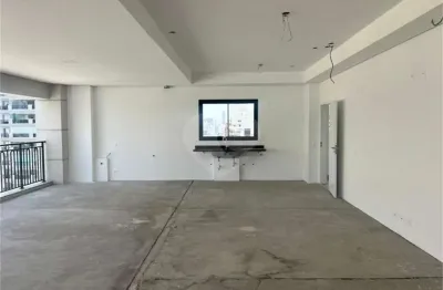 Apartamento de alto padrão (lindenberg) no jardim paulista de 201 m² com 3 suítes, 3 vagas, sala ampla com terraço nivelado e depósito