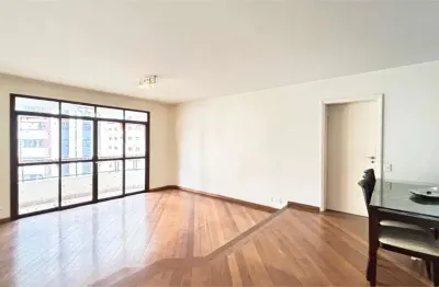 Apartamento em moema, andar alto, de frente, vista livre, 158 m², 2 suítes, fora de rota