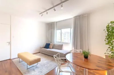 Apartamento venda, jardim américa, 2 dormitórios, suíte, 2 salas, 1 vaga. andar alto, reformado. próximo metro oscar freire.